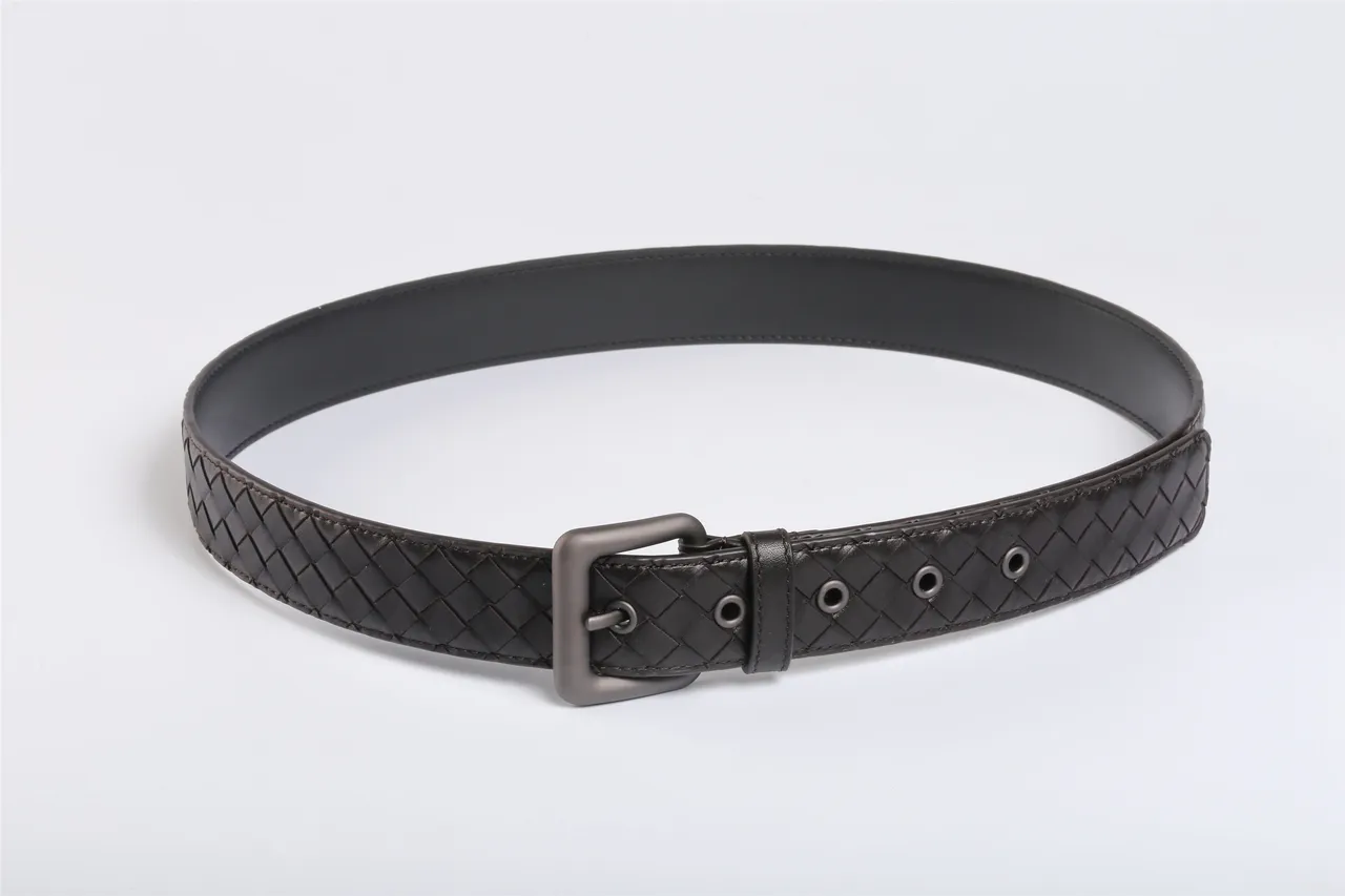 Bottega Veneta Cassette Intrecciato Ceinture en cuir tressé 8