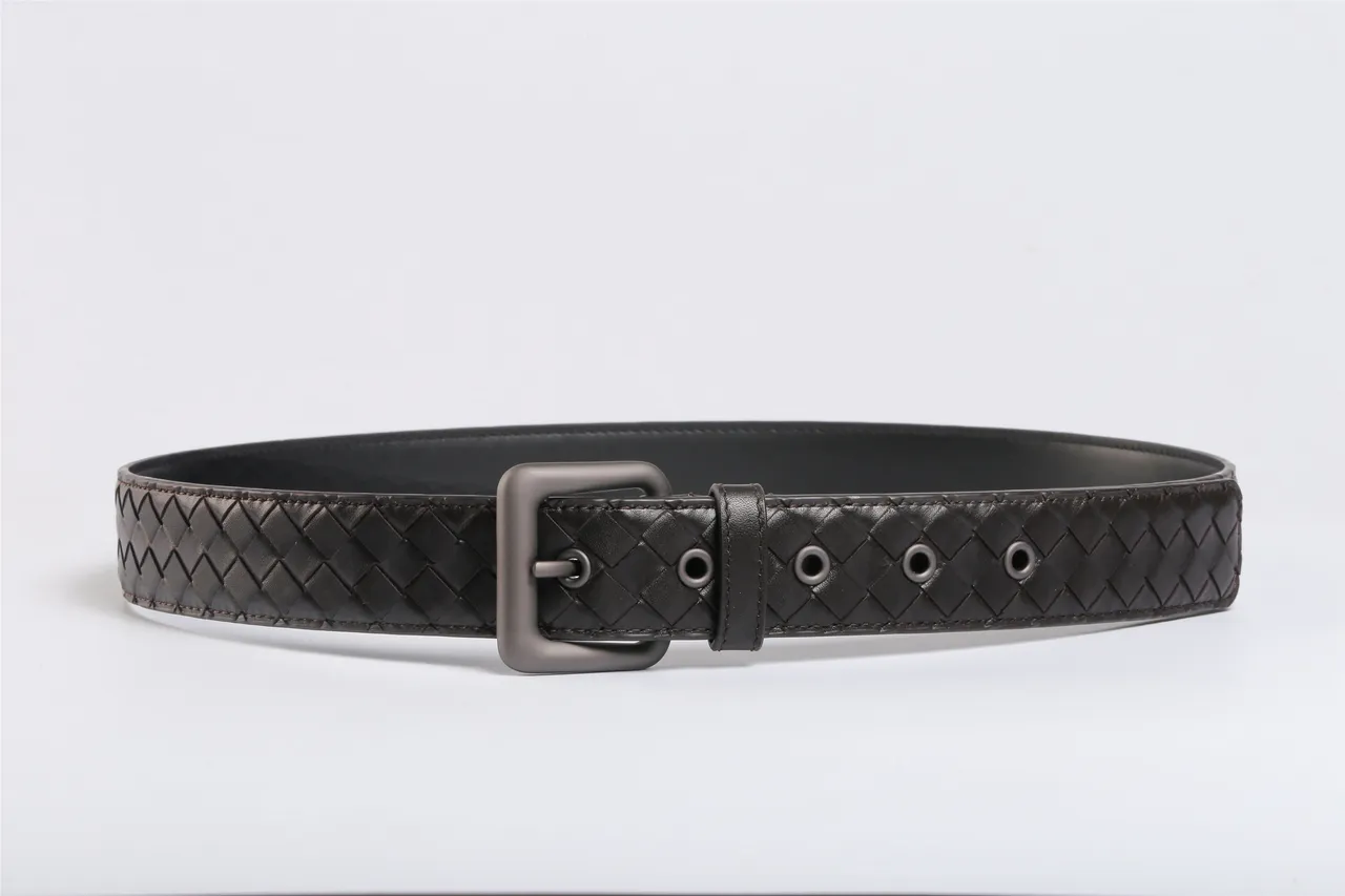 Bottega Veneta Cassette Intrecciato Ceinture en cuir tressé 9