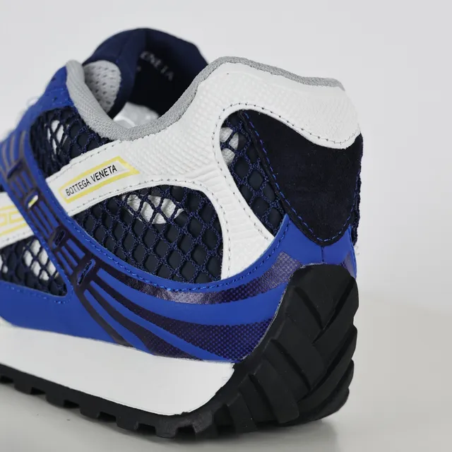 Bottega Veneta Cassette Chaussures Lifestyle Mesh Et Daim Panneau Cage-Style Overlays Synthétiques 4