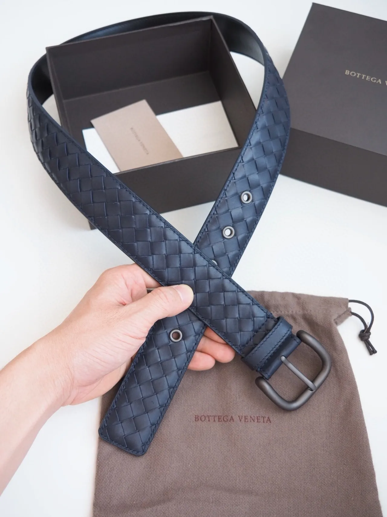 Bottega Veneta Intrecciato Cinto de Couro Azul Marinho 3