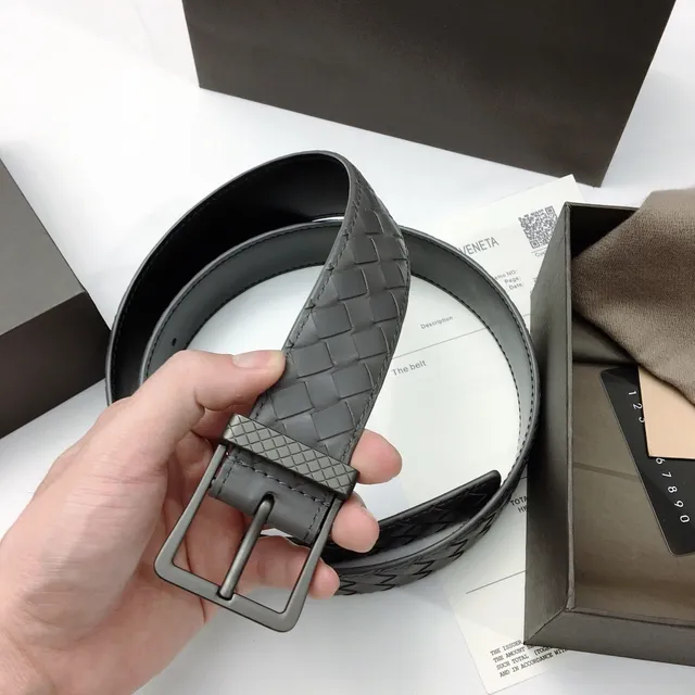 Bottega Veneta Intrecciato cinto de couro trançado 2