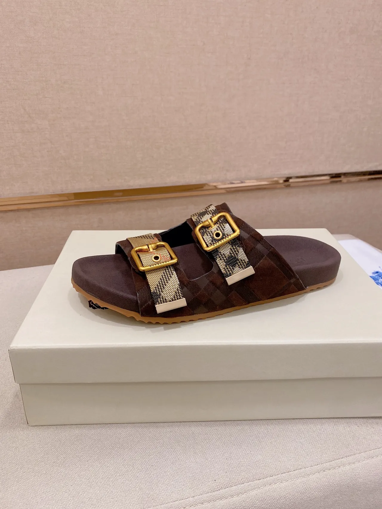 Burberry Double Boucle Glisse Multicolore Or Sandales Casual 12