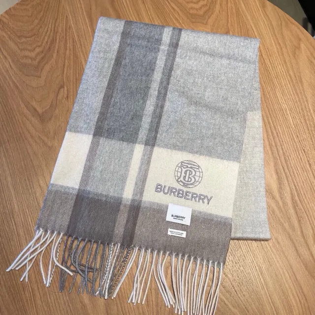 Burberry Gray Beige Plaid Pattern Woven Texture Cashmere Scarf 6