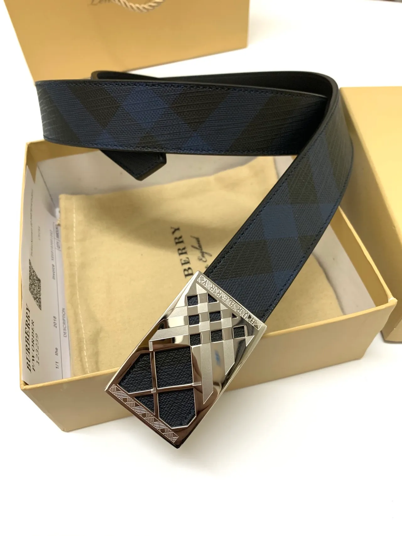 Burberry Knight Check Reversible Leather Belt 4