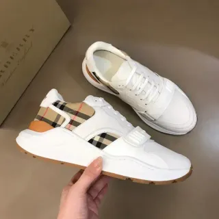 Burberry Knight White and Haymarket Check লাইফস্টাইল স্নিকার