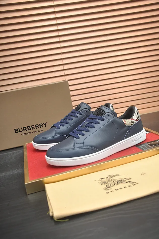 Burberry Lola Navy Multicolor Couro Superior Impressão Xadrez Etiqueta de Calcanhar Tênis Lifestyle 4