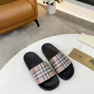 Burberry Nova Check Slide Slippers