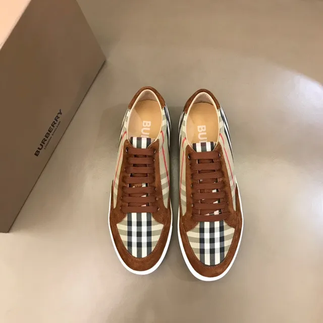 Burberry Nova Check Sneaker Marron Panneaux Multicolores Daim Surimpressions Chaussures Lifestyle 9