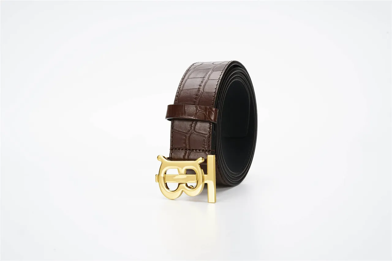 Burberry TB Belt Ceinture en cuir marron embossée crocodile 6