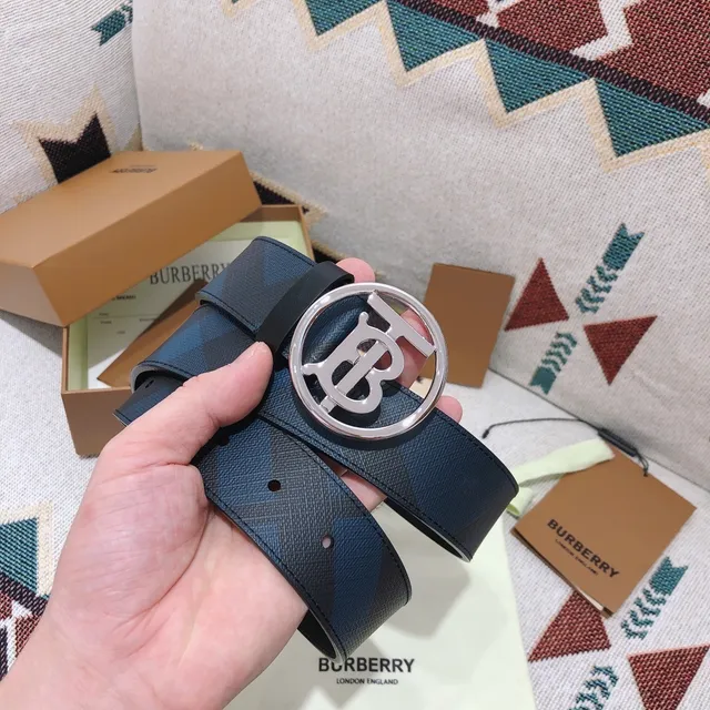 Burberry TB Ceinture Navy Blue et Black Check en Cuir 2