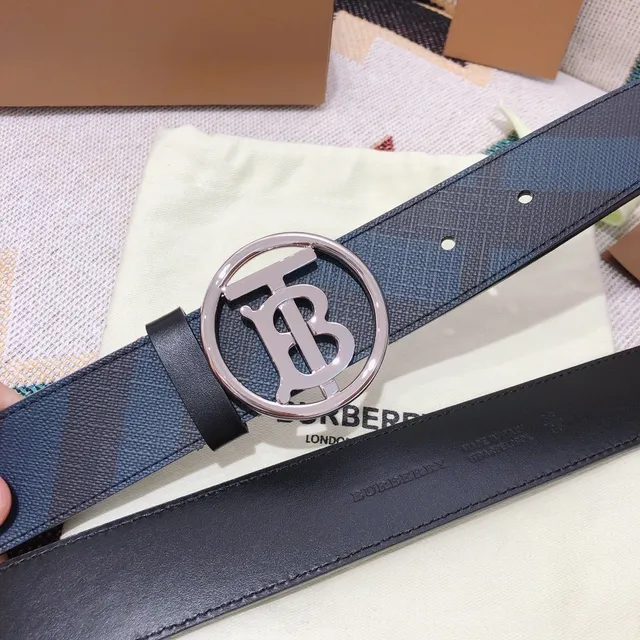 Burberry TB Ceinture Navy Blue et Black Check en Cuir 7