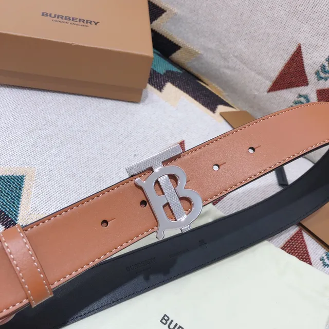 Burberry TB ট্যান চামড়ার বেল্ট 6