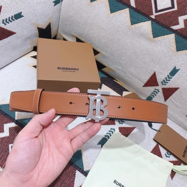 Burberry TB ট্যান চামড়ার বেল্ট 7
