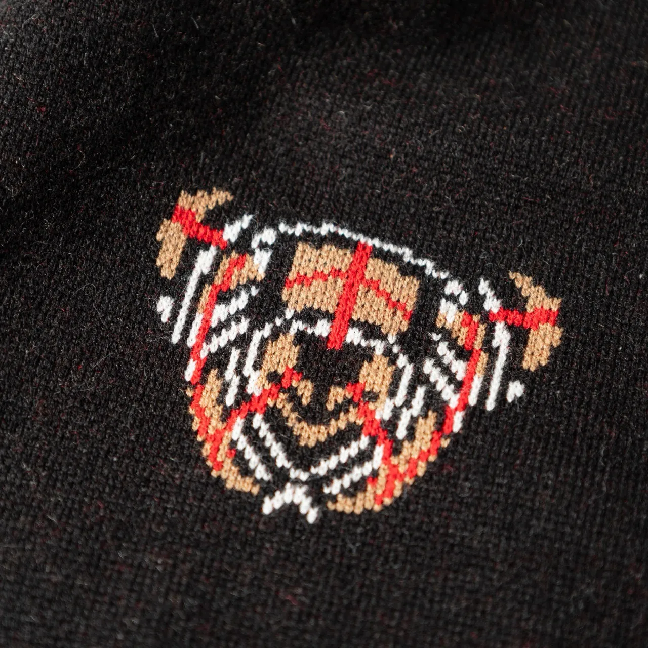 Burberry Tiger Intarsia Knit Sweater and Logo Jogger Tracksuit 5