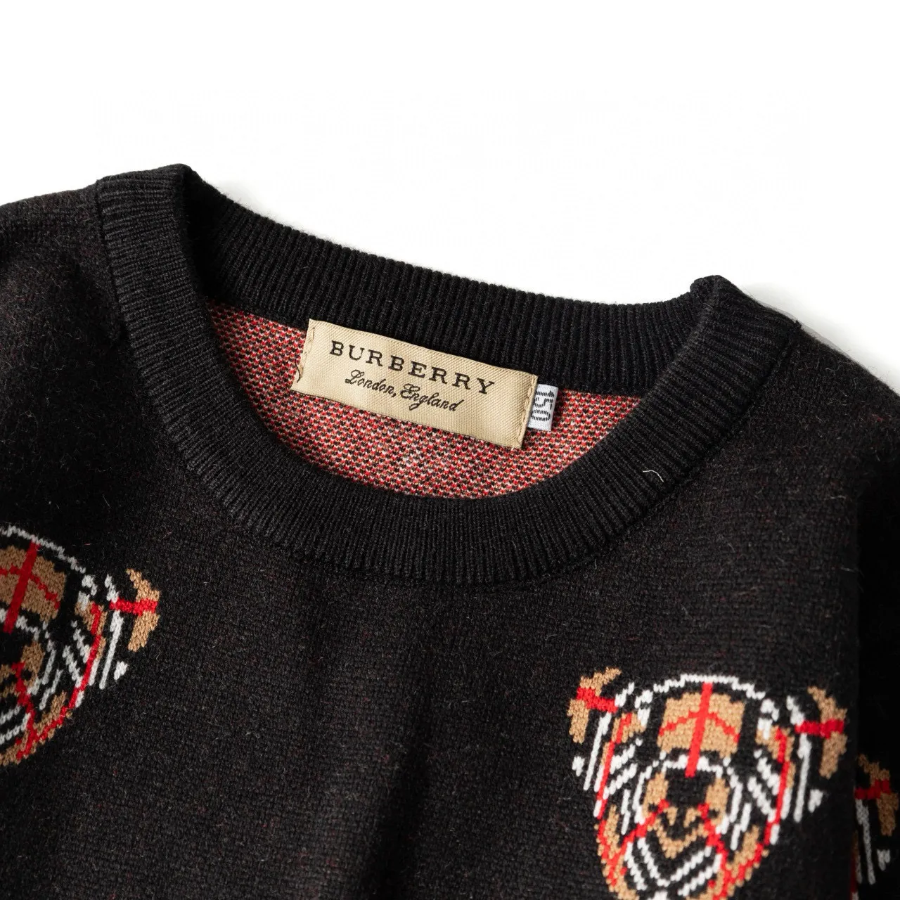 Burberry Tiger Intarsia Knit Sweater and Logo Jogger Tracksuit 7