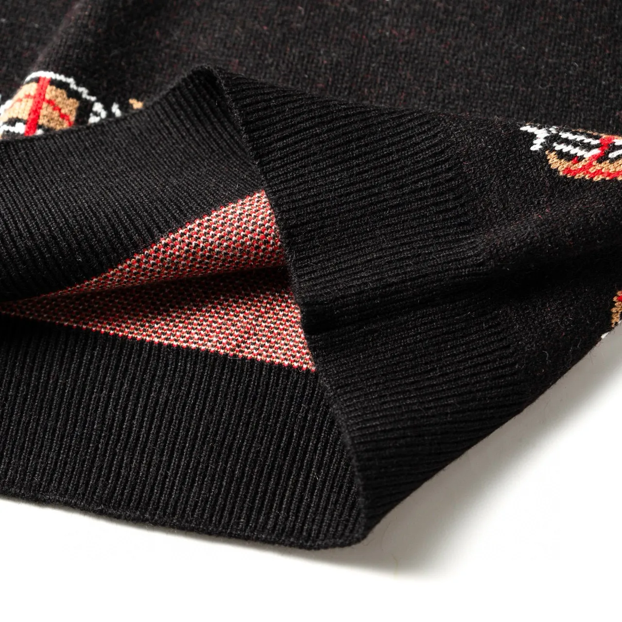 Burberry Tiger Intarsia Knit Sweater and Logo Jogger Tracksuit 9