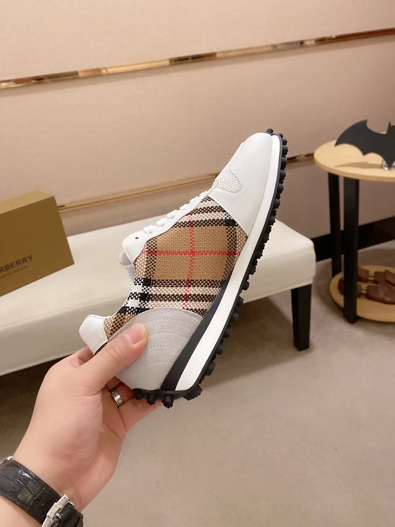 Burberry White Beige Check-Pattern Side Panel Perforated Mesh Toe Lifestyle Sneakers 6