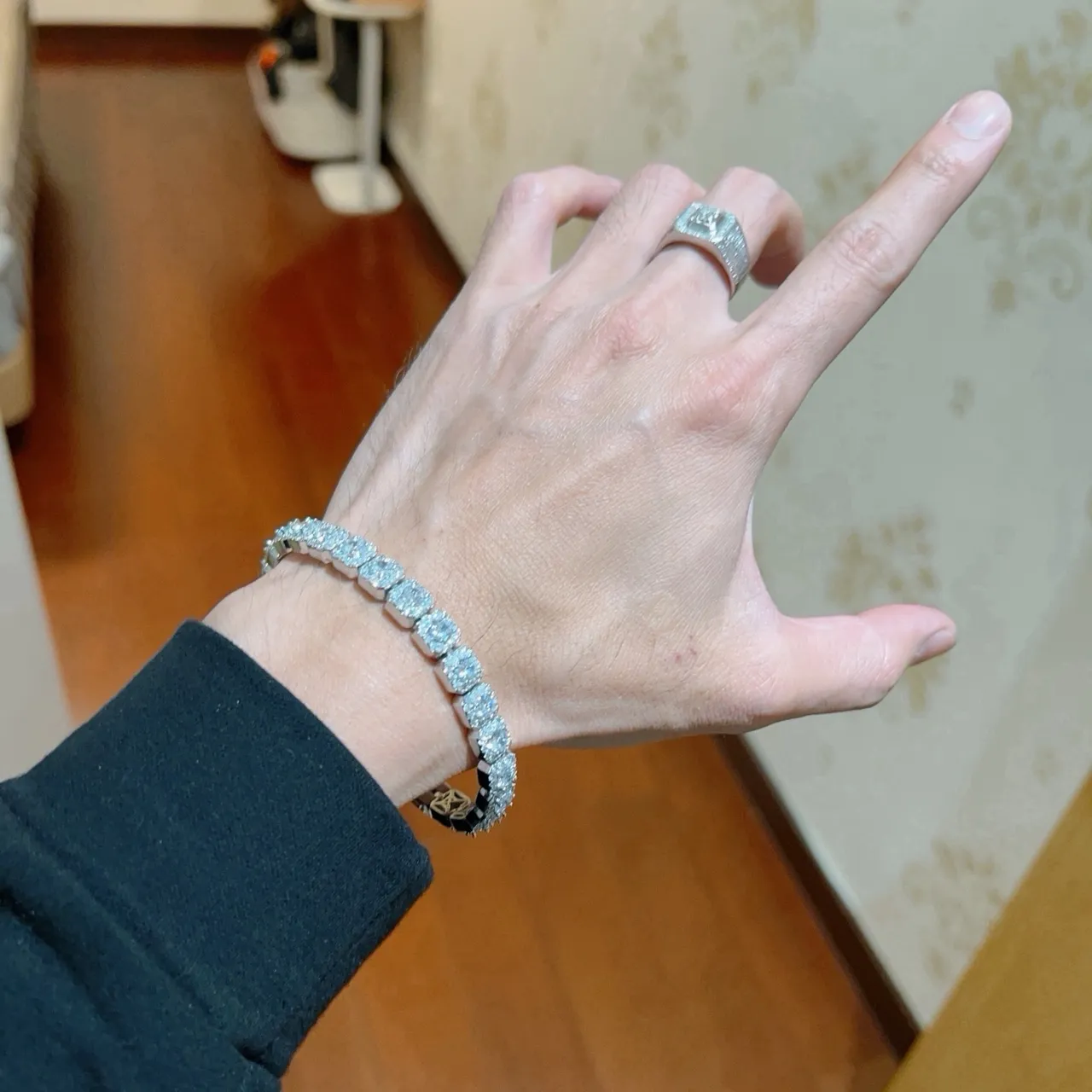 Bvlgari Bracelet de Pierre Taille Carrée Halo Pavé Articulé 8