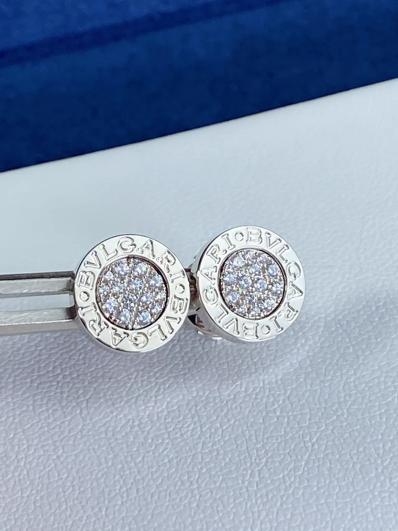 Bvlgari B.zero1 Pavé Crystal Circular Stud Earrings 5