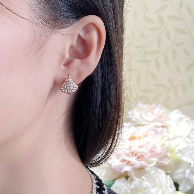 Bvlgari Divas’ Dream boucles d'oreilles en forme d'éventail Pavé de cristaux 9