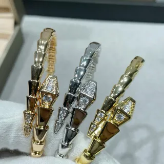 Bvlgari সোনা বাদামী যোজিত Tubogas সাপের মাথা নকশা কব্জির চুড়ি