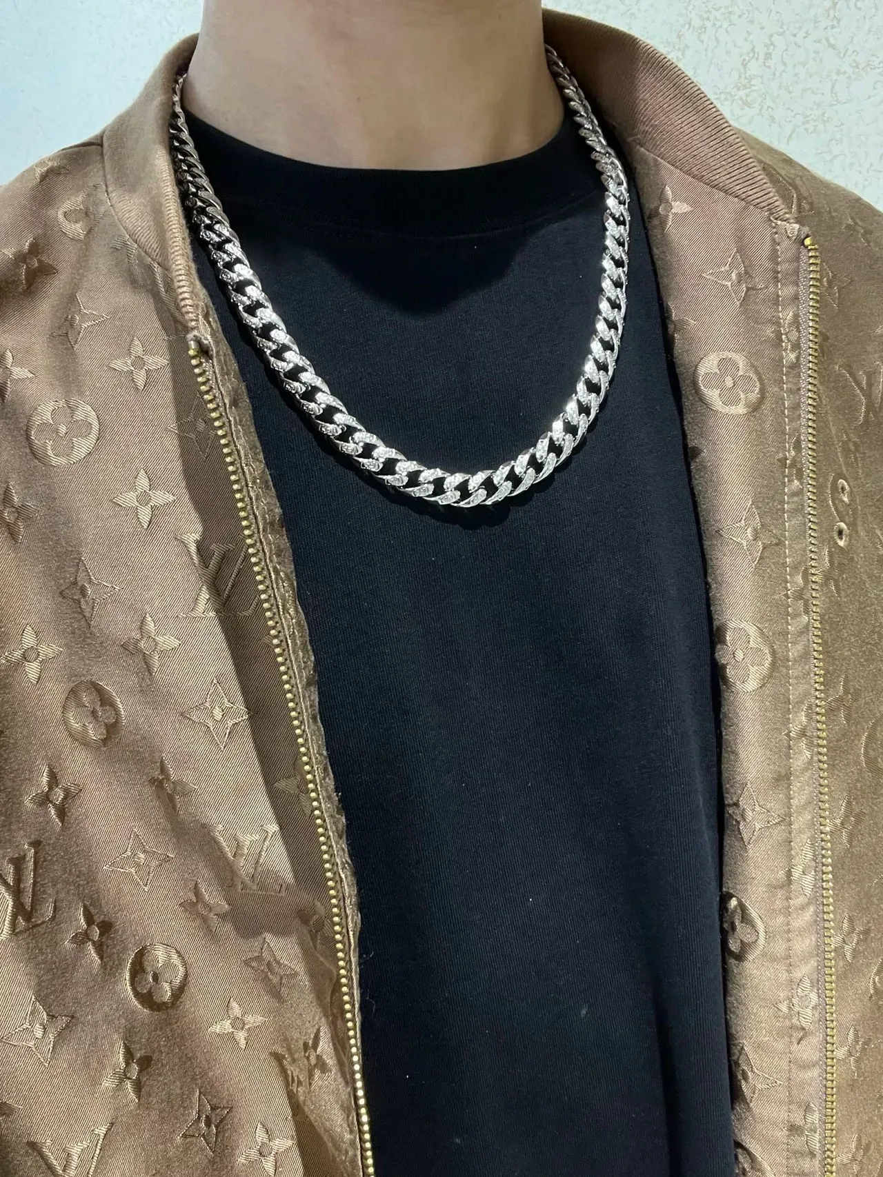 Bvlgari Pavé-Set Curb-Link Chain Necklace 5