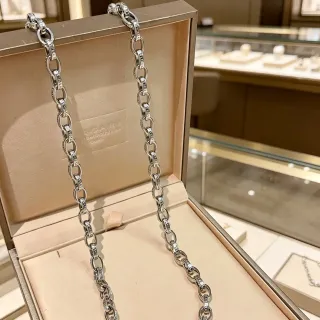 Bvlgari Pavé-Set Engraved Link Chain Necklace
