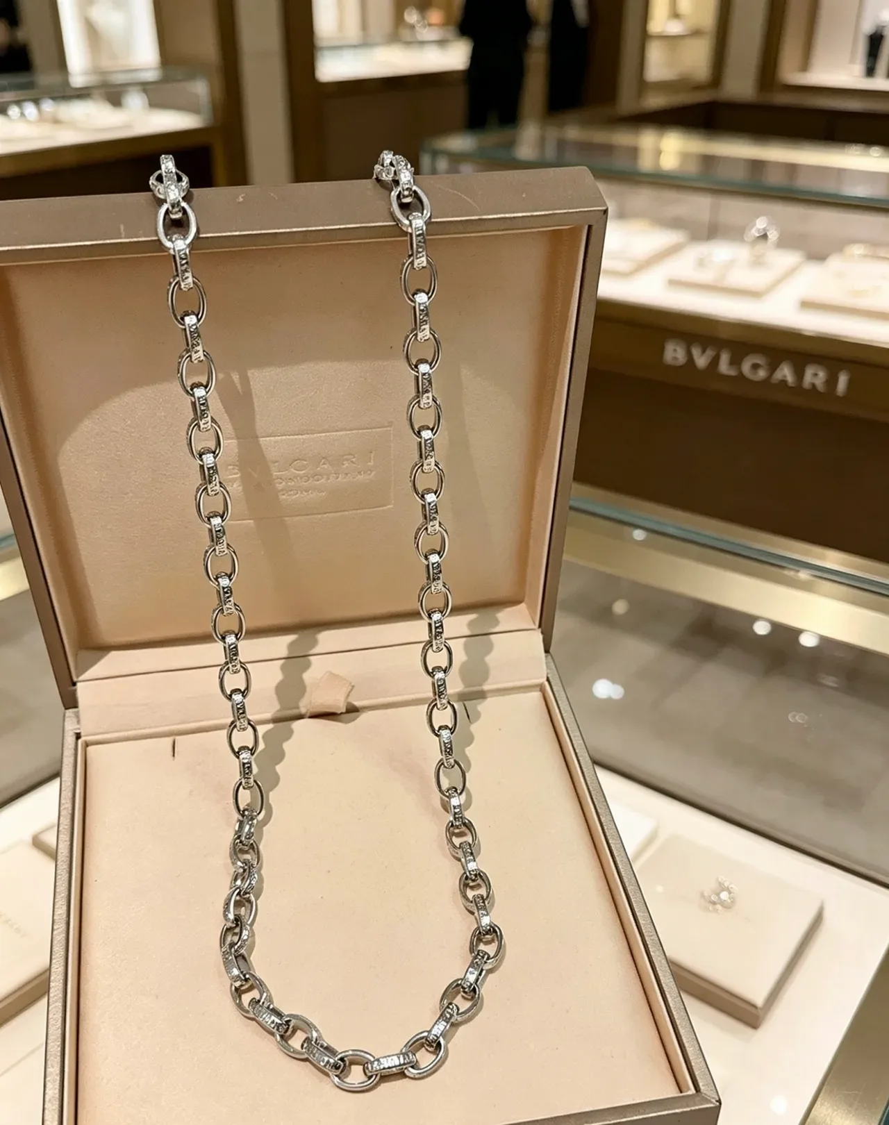Bvlgari Pavé-Set উত্কীর্ণ লিংক চেইন নেকলেস 7