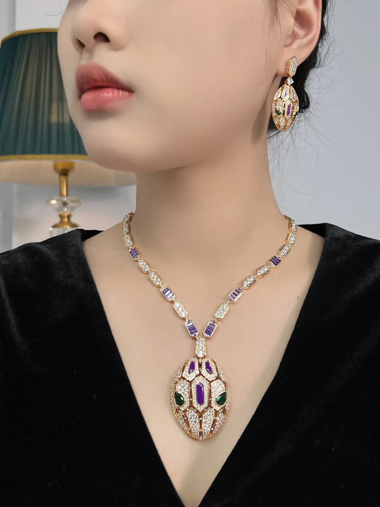 Bvlgari Collier Diamants Pavé-Set Geometric Tessellated Violet Vert 7