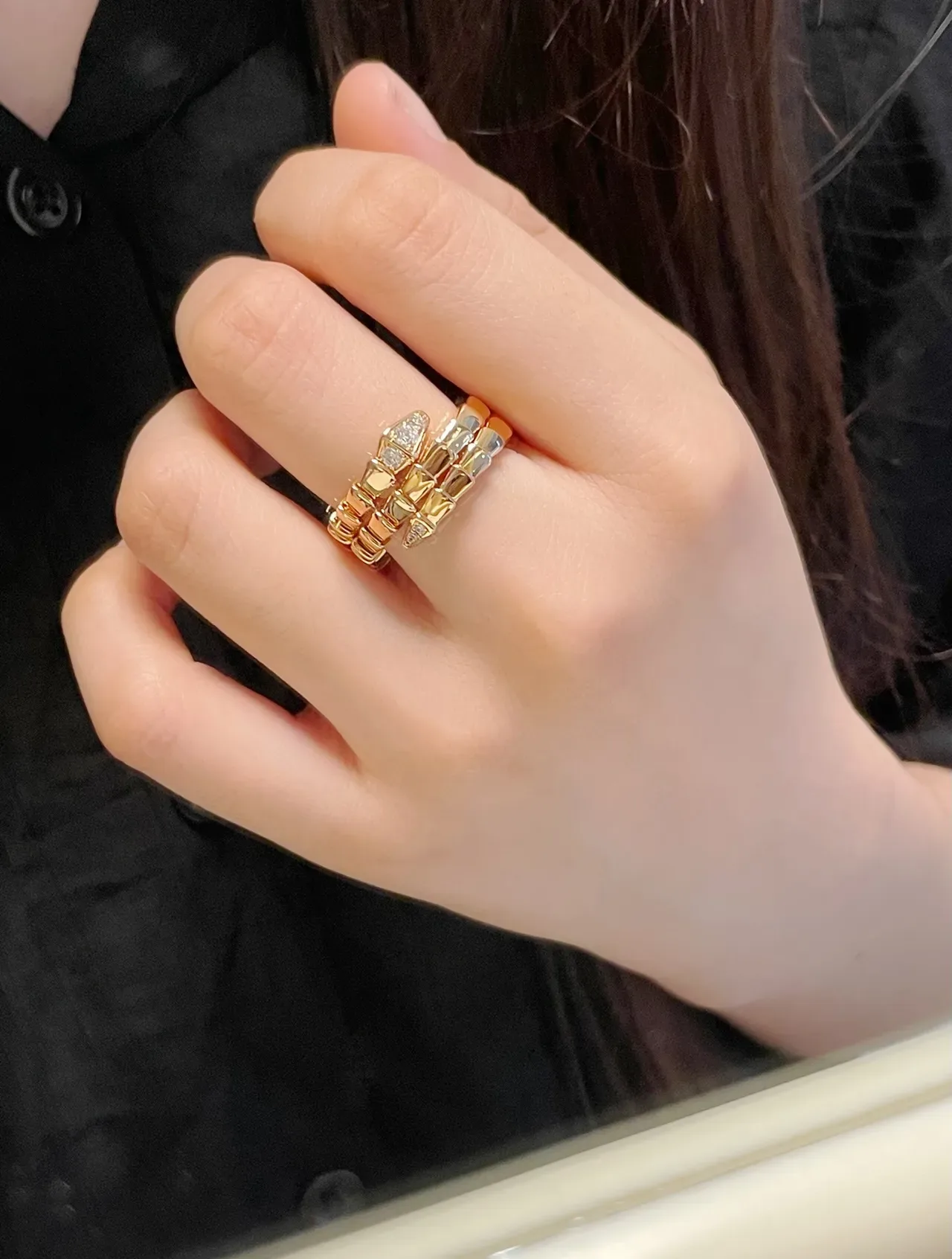 Bvlgari Serpenti Coiled Diamond-Eye Bagues en Or 9