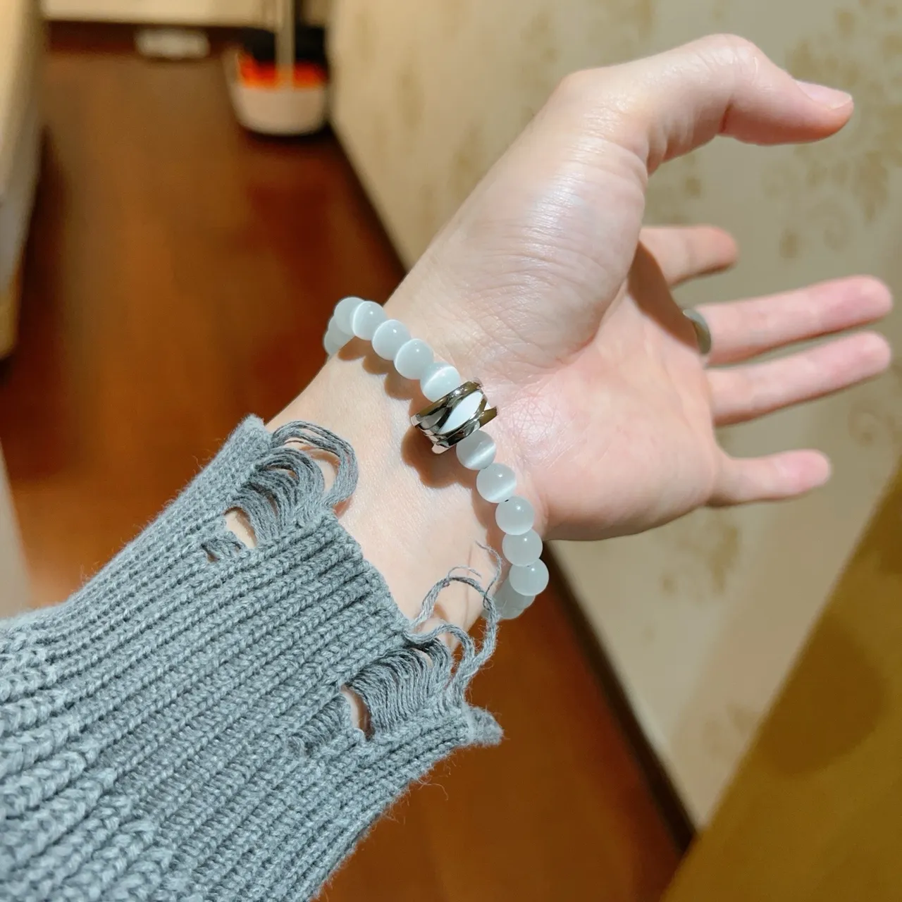 Bvlgari White Silver Cat's-Eye Stone Beads Multi-Ring Metal Clasp Bracelet 2