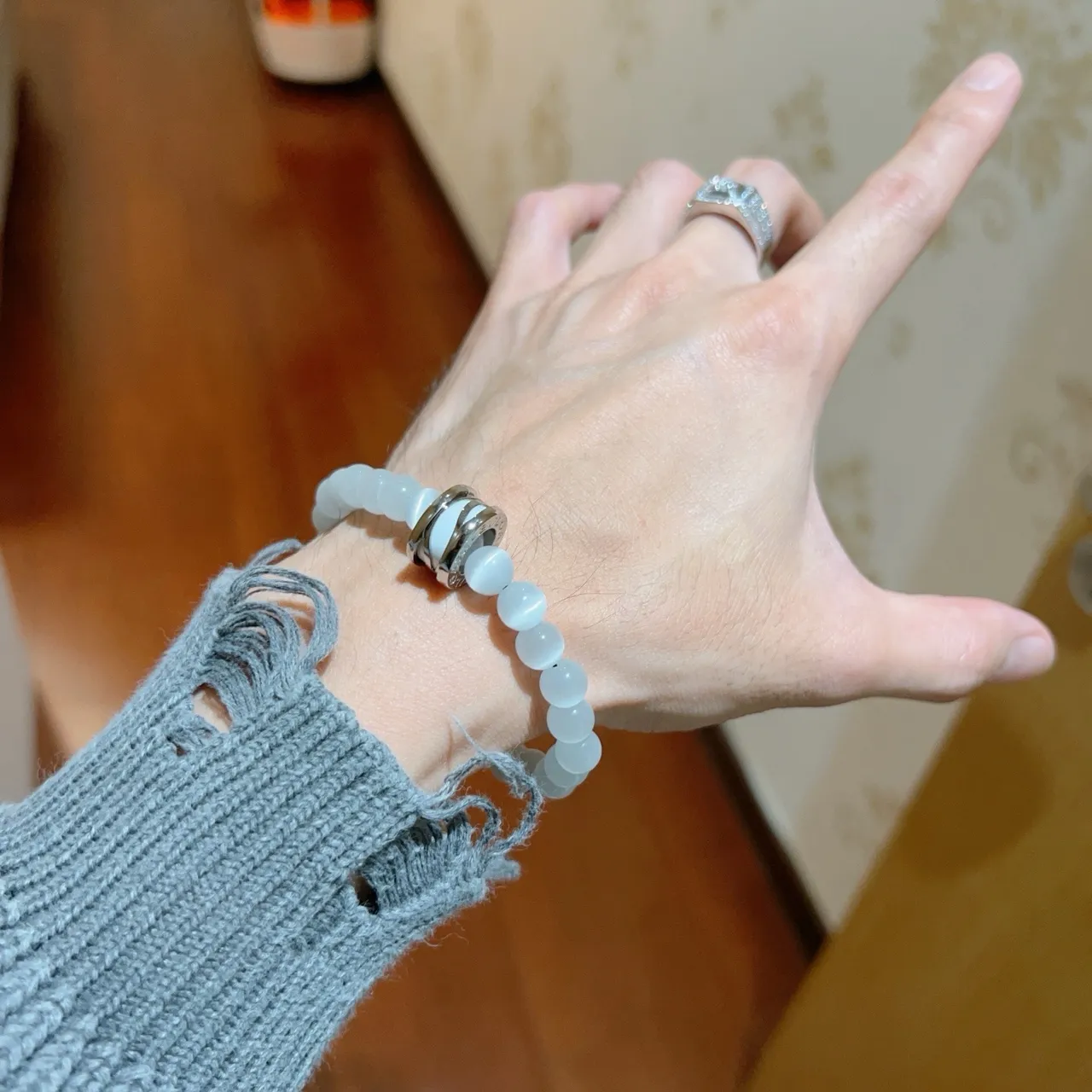Bvlgari White Silver Cat's-Eye Stone Beads Multi-Ring Metal Clasp Bracelet 5