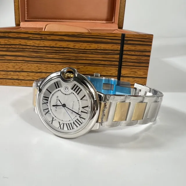 Cartier Ballon Bleu Argent Or Boîtier en Forme de Tonneau Couronne Exposée Vis Montre Mécanique 2