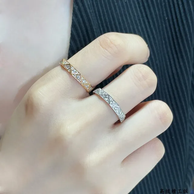 Cartier Juste un Clou et Collection Love Bagues de diamants facettées géométriques Pavé 9