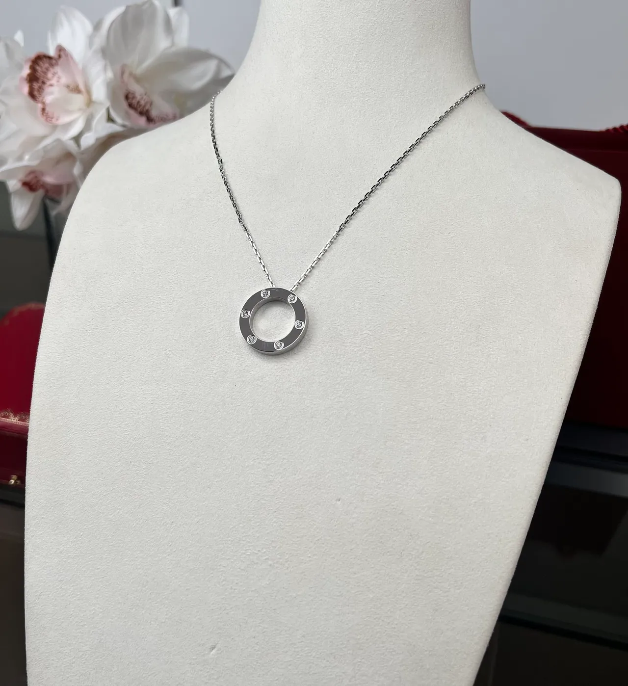 Cartier Juste un Clou গোলাকার পেন্ডেন্ট নেকলেস 2