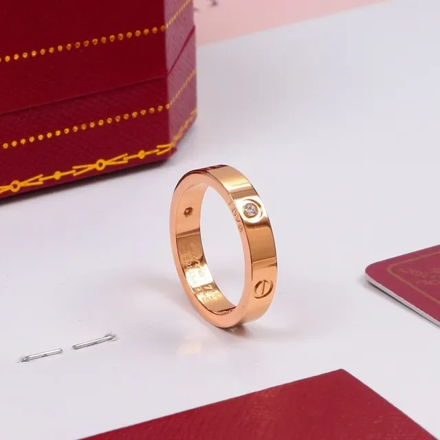 Bague Cartier Juste un Clou Bande Motif Vis Or Argent avec Pierre Unique Incrustée 7