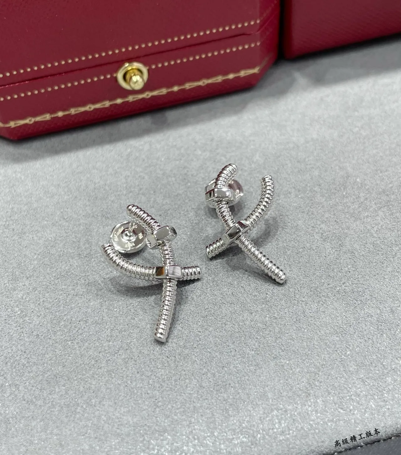 Cartier Juste un Clou نقش المسمار أقراط المسمار 3