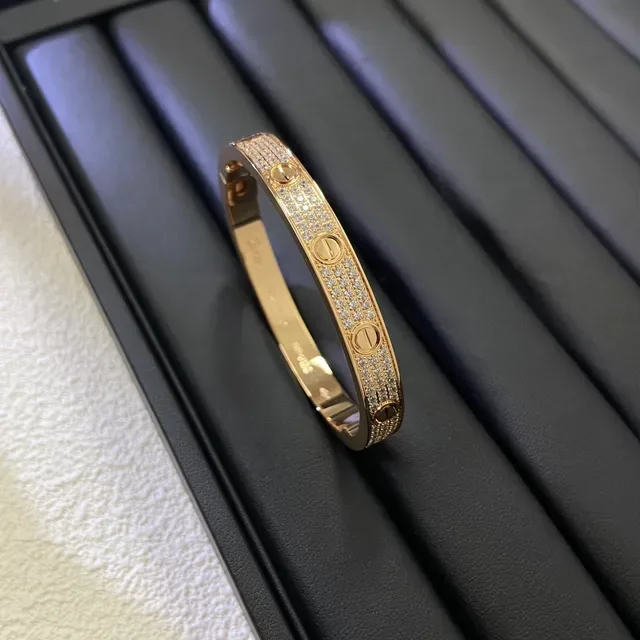 Bracelet Cartier Love Or et Argent à Bisagres Pavé 7