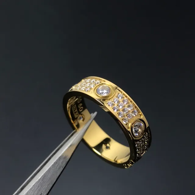 Cartier Love Bague en or et argent incrustée de diamants pavé motif vis biseau 3