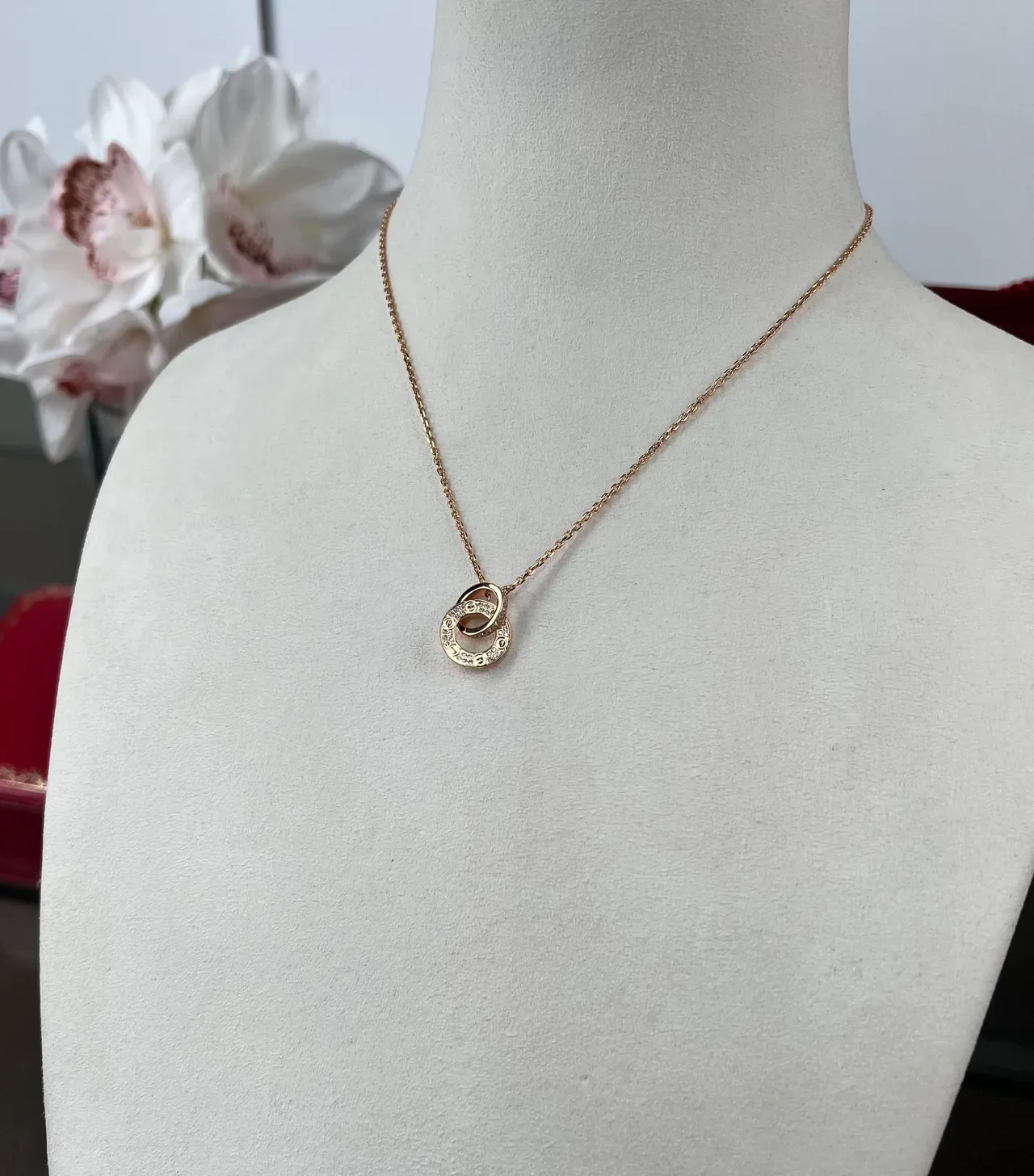 Cartier Love Interlocking Double-Circle Gold Necklace 2