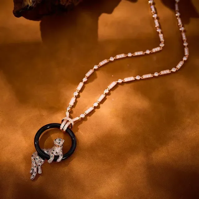 Cartier Panthère Black Gold Panther Motif Pavé-Set Stones Necklace 2