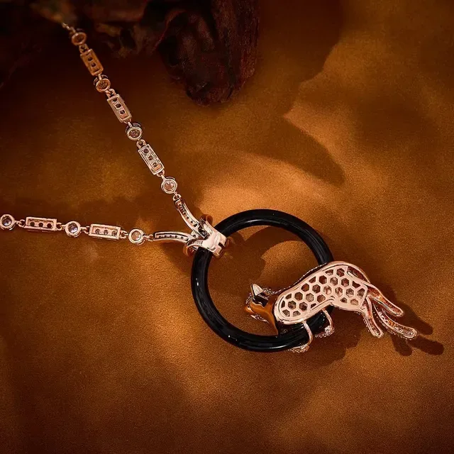 Cartier Panthère Black Gold Panther Motif Pavé-Set Stones Necklace 3