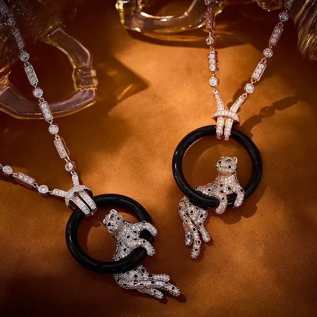 Cartier Panthère Black Gold Panther Motif Pavé-Set Stones Necklace 4