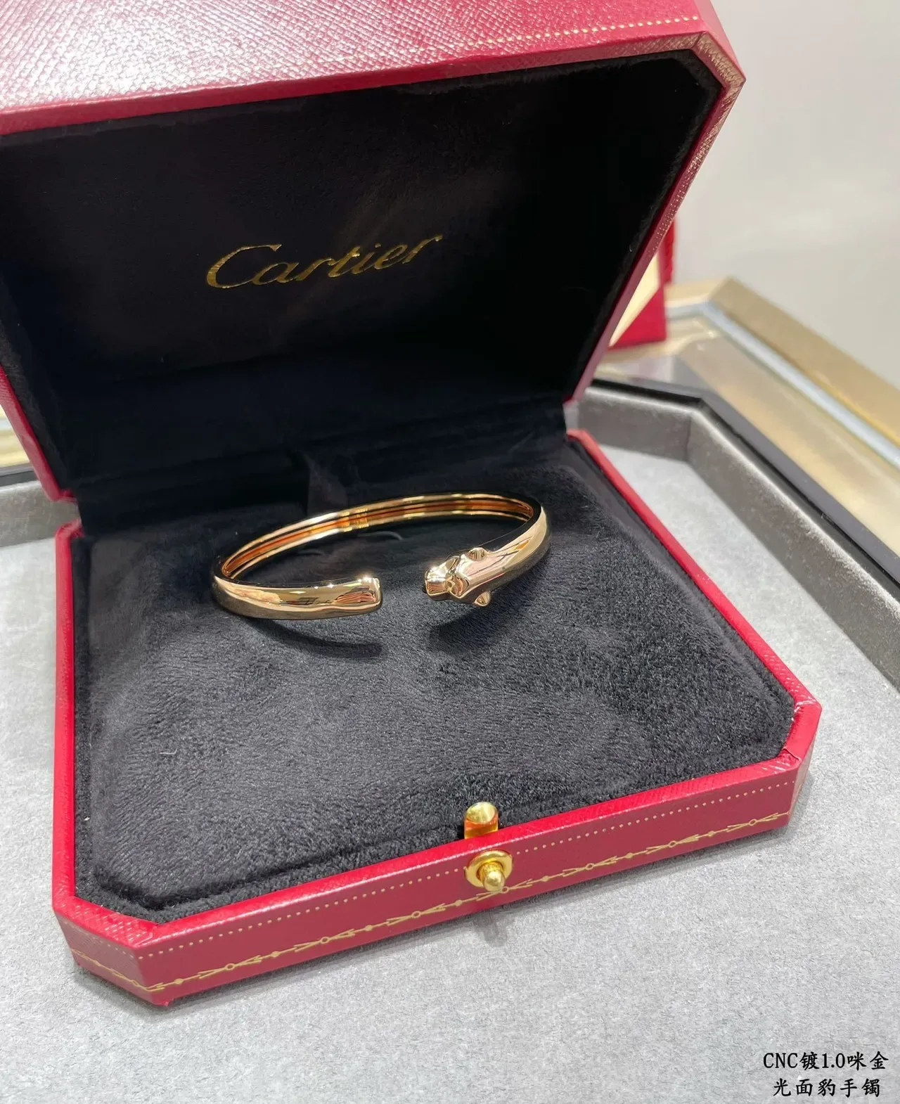 Cartier Panthère ذهبي وفضي سوار مفتوح برأس نمر 4