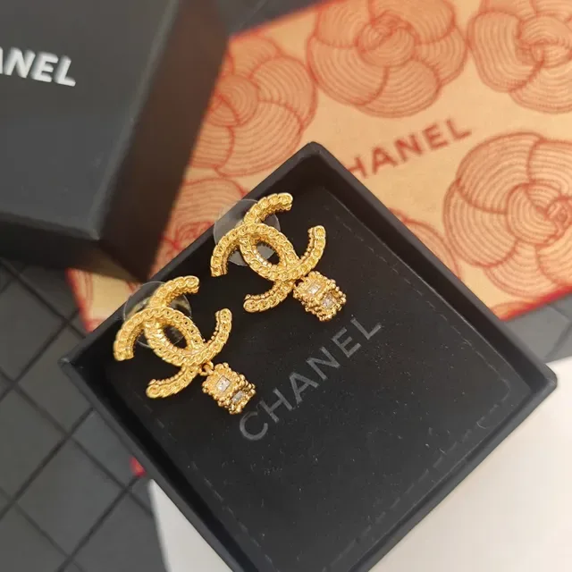 Chanel Bijoux Fantaisie Chaîne CC Cristal Boucles d'oreilles pendantes 4
