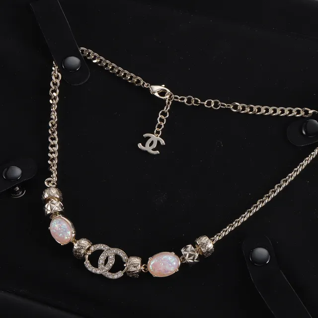 Chanel Black Gold Curb Chain White Camellia Flower Centerpiece Fashion Belt Bag 2