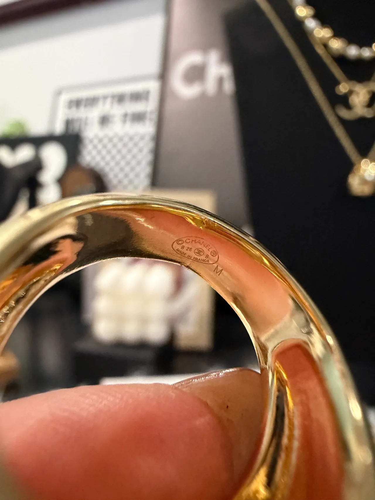 Chanel Black Gold Square Face Enamel Ring 6