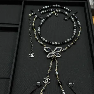 Chanel 黑灰 多层串珠 蝴蝶 镶钻 吊坠项链