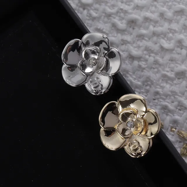 Chanel Camellia Flower Gold and Silver Tone Rings 3