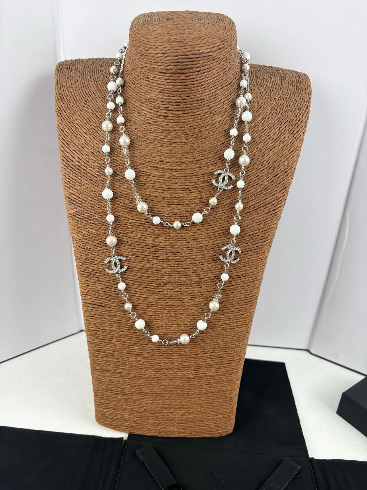 Chanel Camellia Pearl Necklace White Silver Beaded Chain Detachable Brooch Necklace 2